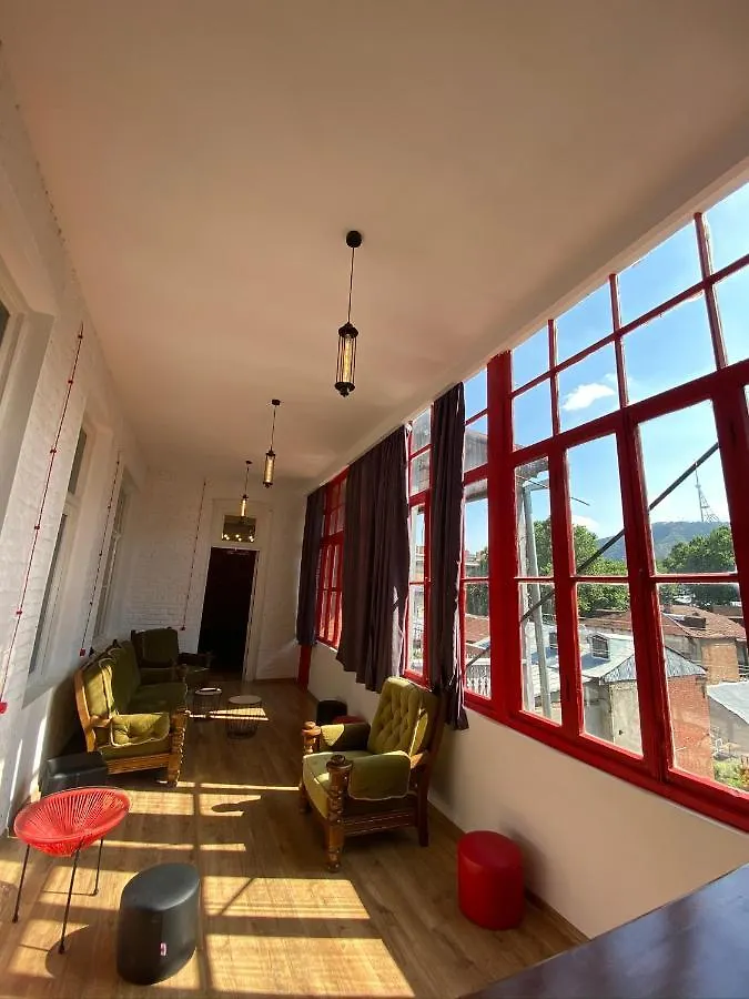 Red Door-Room With Private Bathroom ティビリシ 0*,