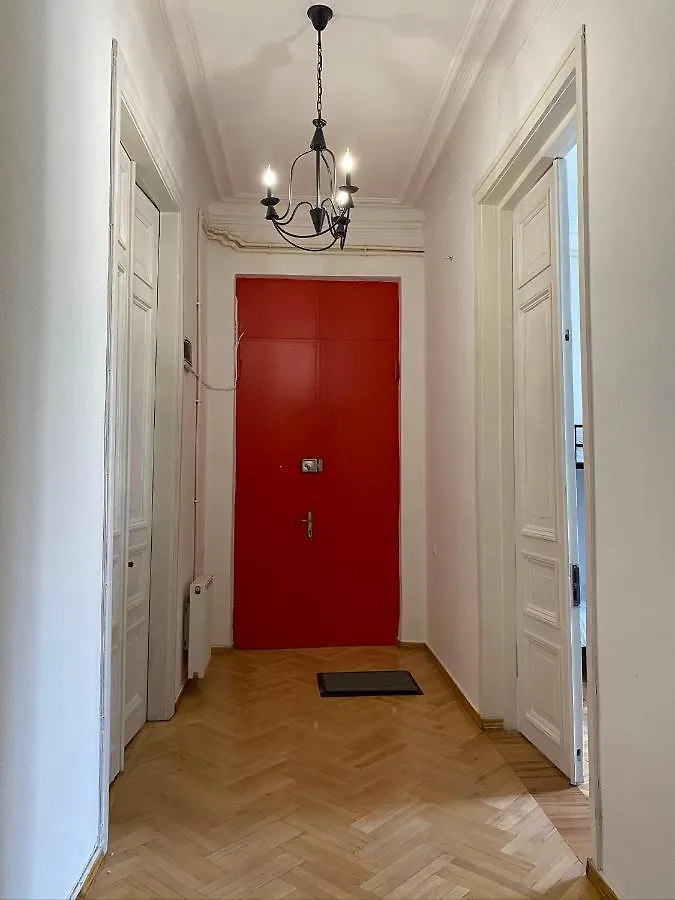 Red Door-Room With Private Bathroom ティビリシ 0*,